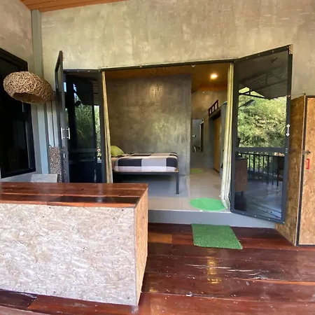 Baan Nork Farmstay บ้านนอก ฟาร์มสเตย์ Nong Nam Daeng Extérieur photo