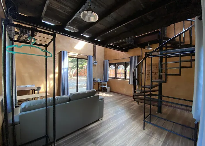 Baan Nork Farmstay บ้านนอก ฟาร์มสเตย์