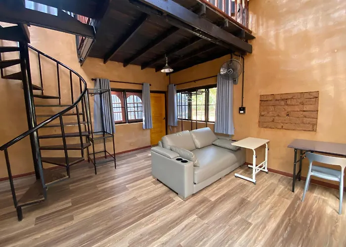 Baan Nork Farmstay บ้านนอก ฟาร์มสเตย์