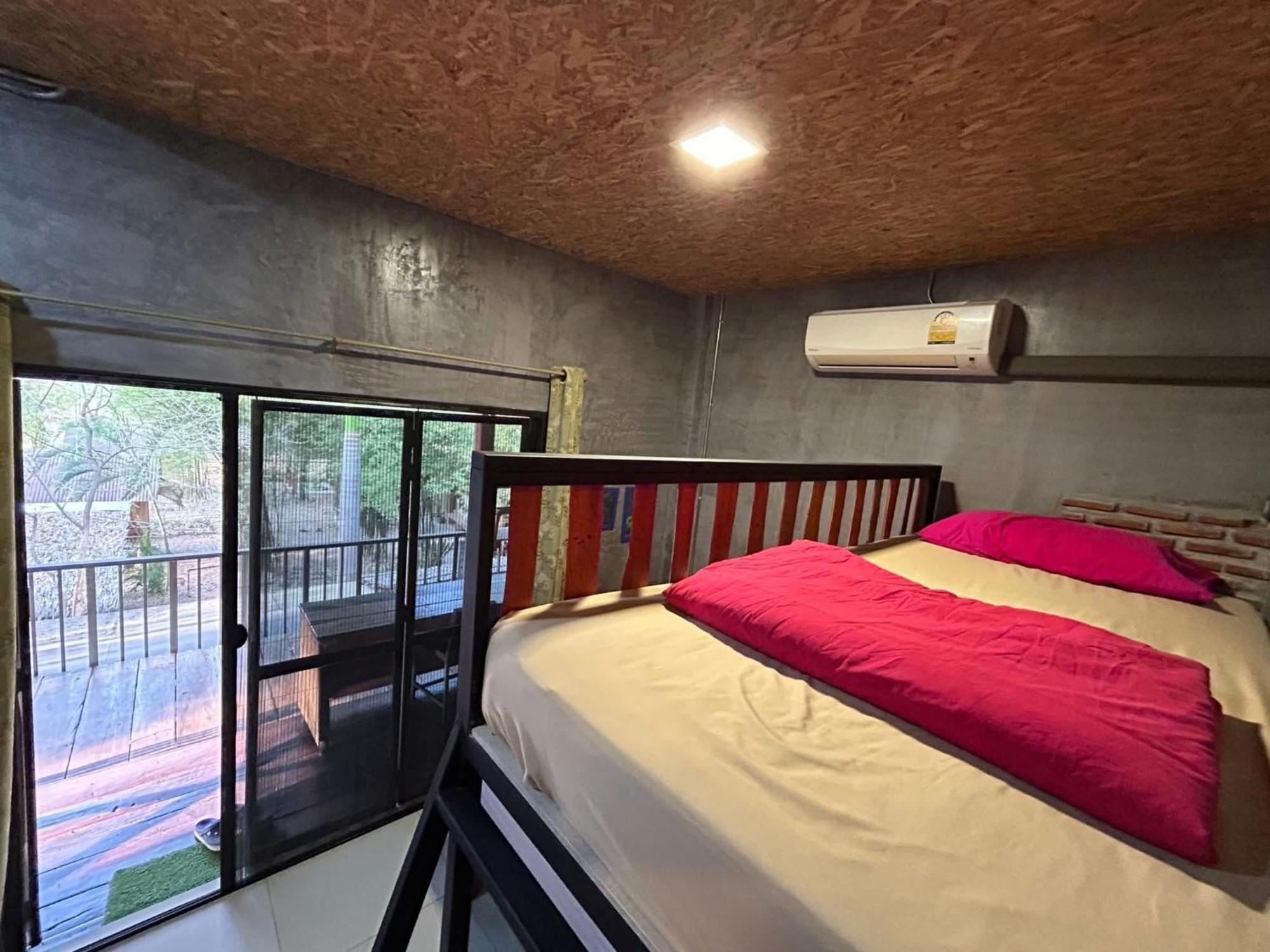 Bauernhof Baan Nork บ้านนอก